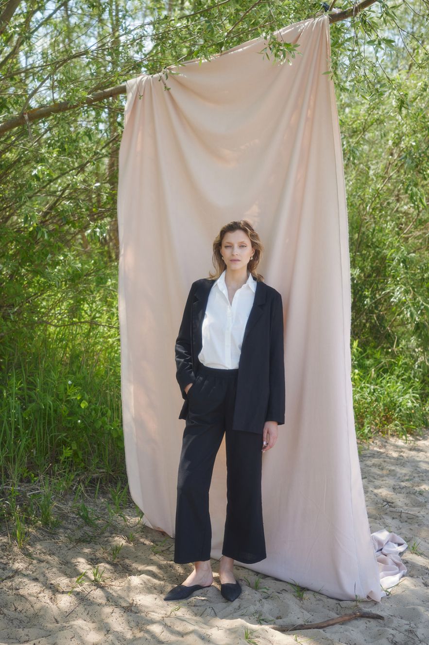 Czarna lniana oversize Marynarka Loose and Elegance Czarny len