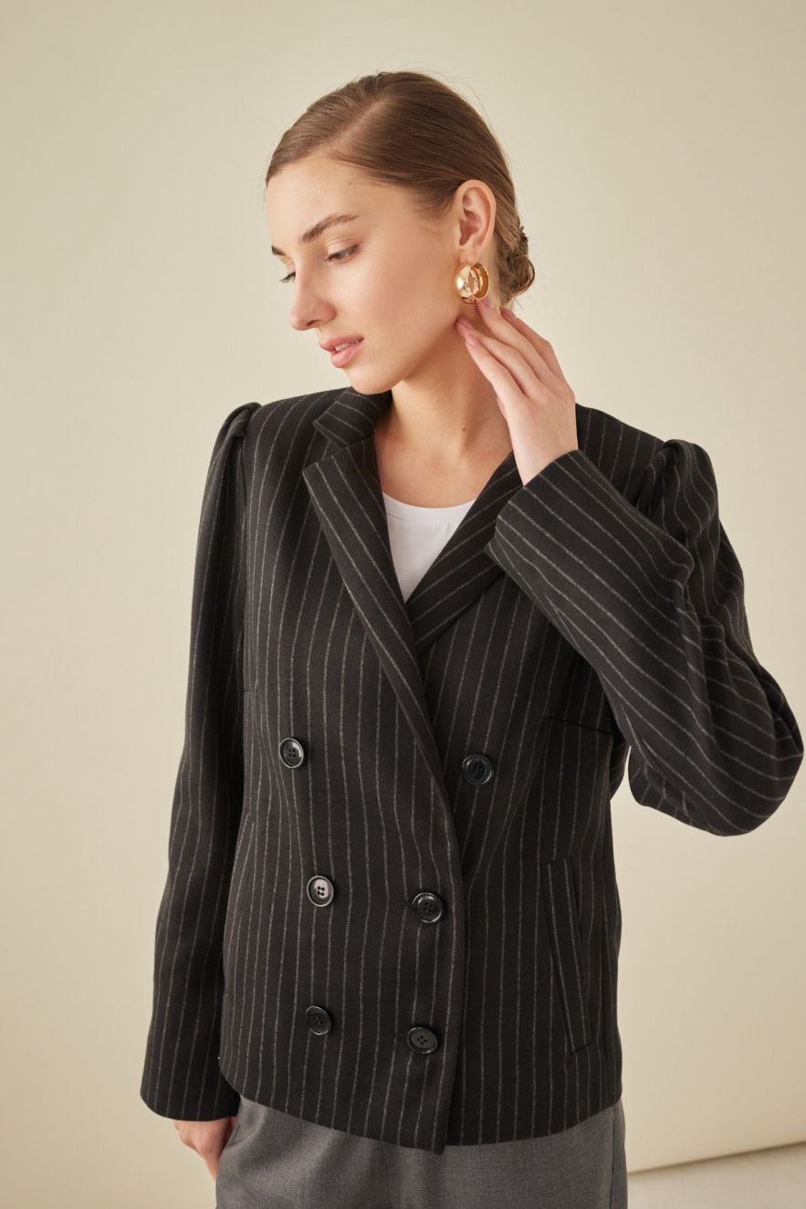 Czarna Wełniana Marynarka 100% wełny w białe paski z bufkami