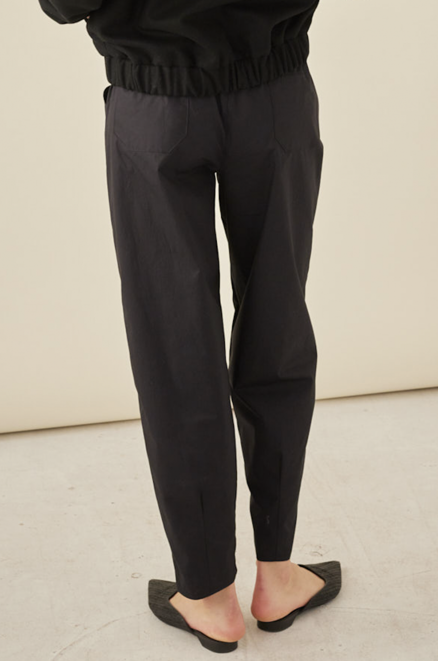 Czarne spodnie wełniane Loose 100% cienka wełna 