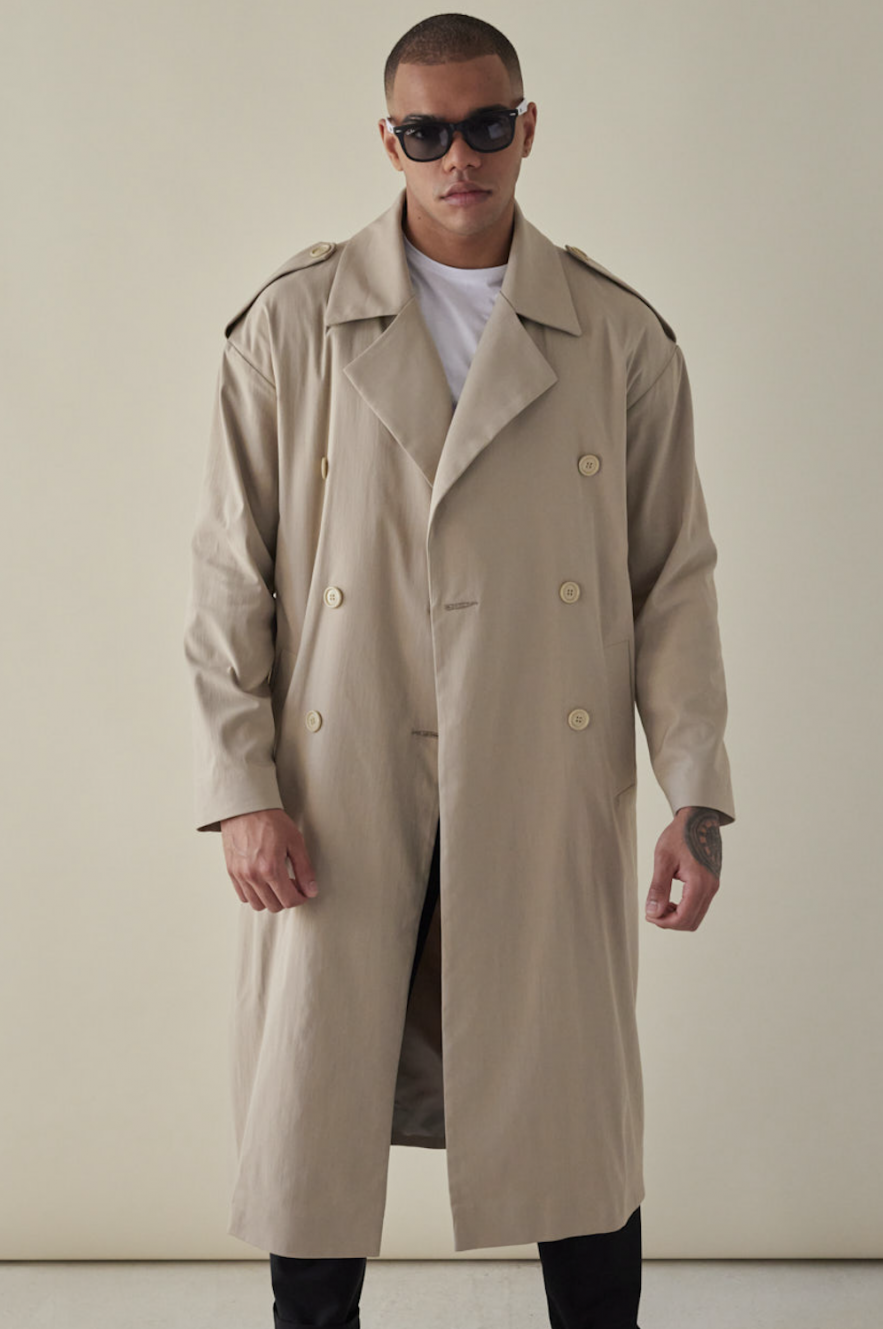 Beżowy oversize'owy bawełniany płaszcz prochowiec z pagonami unisex chłodny beż
